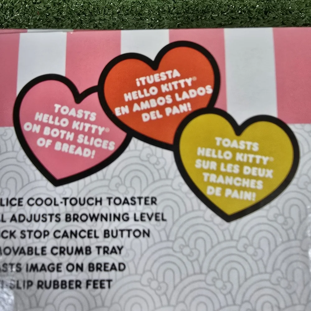 HELLO KITTY | lisenced 2-SLICE COOL TOUCH TOASTER -NWT! IN BOX!